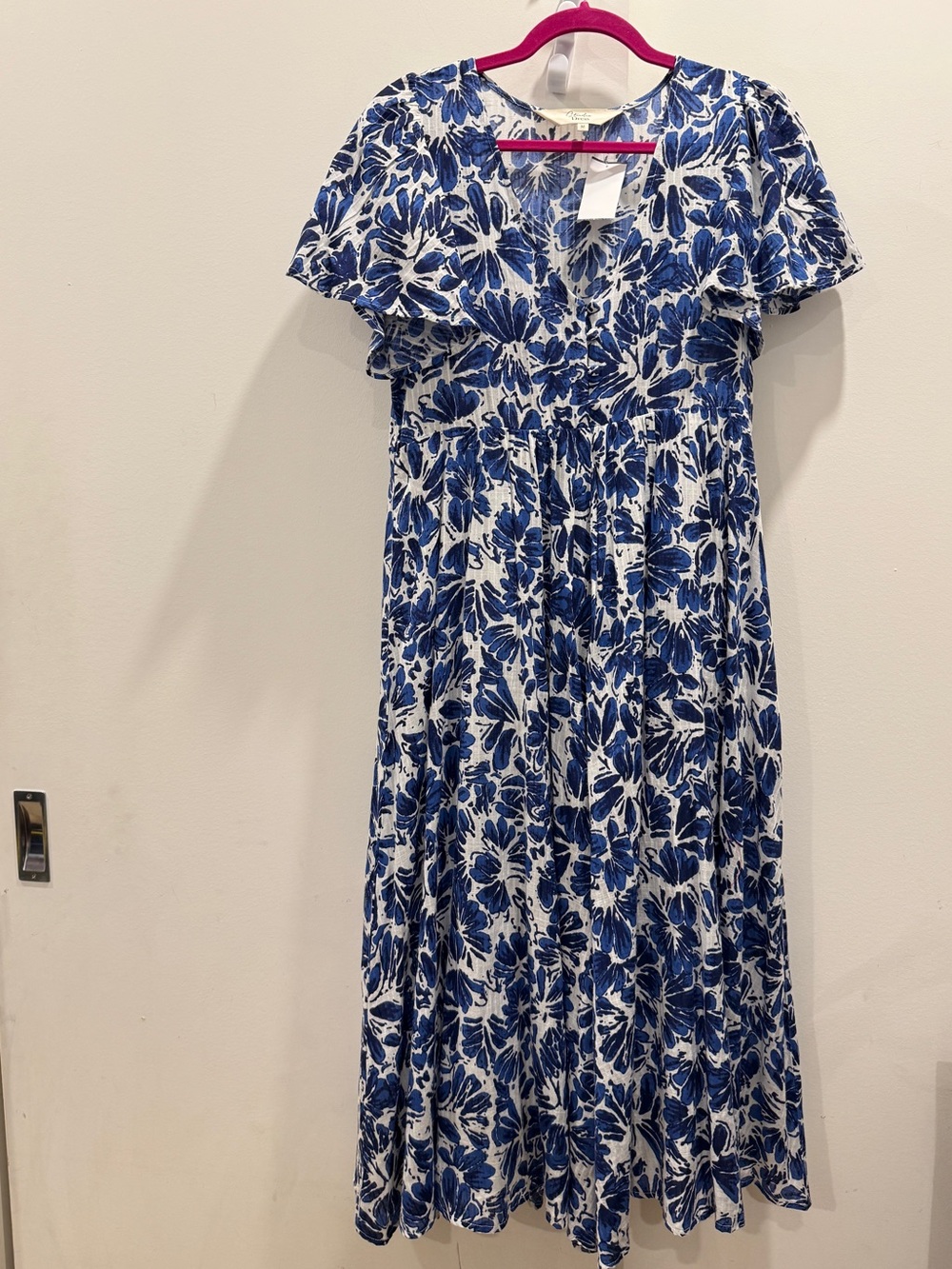Studio dress Blue Floral V-Neck Midi Dress